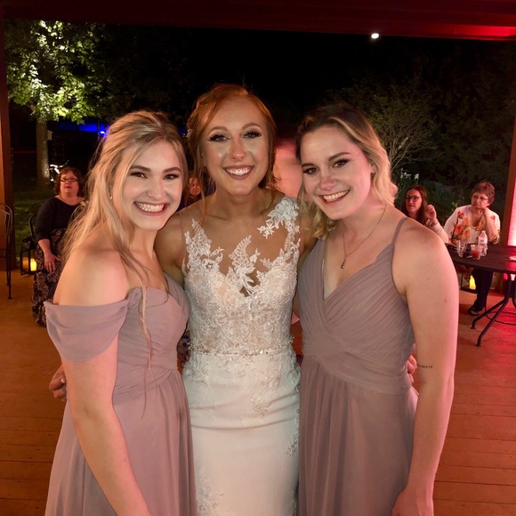 Meet your Posher, Haley - Picture 1 of 1